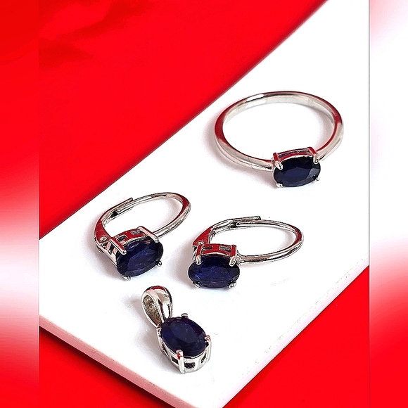 Natural Blue Sapphire set "Celeste". 925 Sterling  Earrings, Pendant, Ring 5.75 - Picture 4 of 15